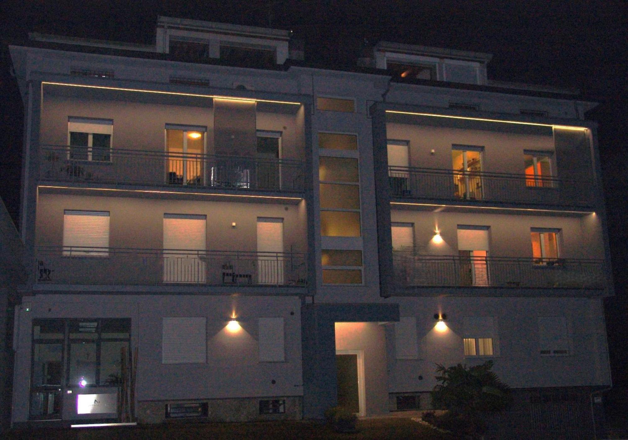 Modern Apartment Luci & Stelle Near Lake Como Nibionno Екстериор снимка
