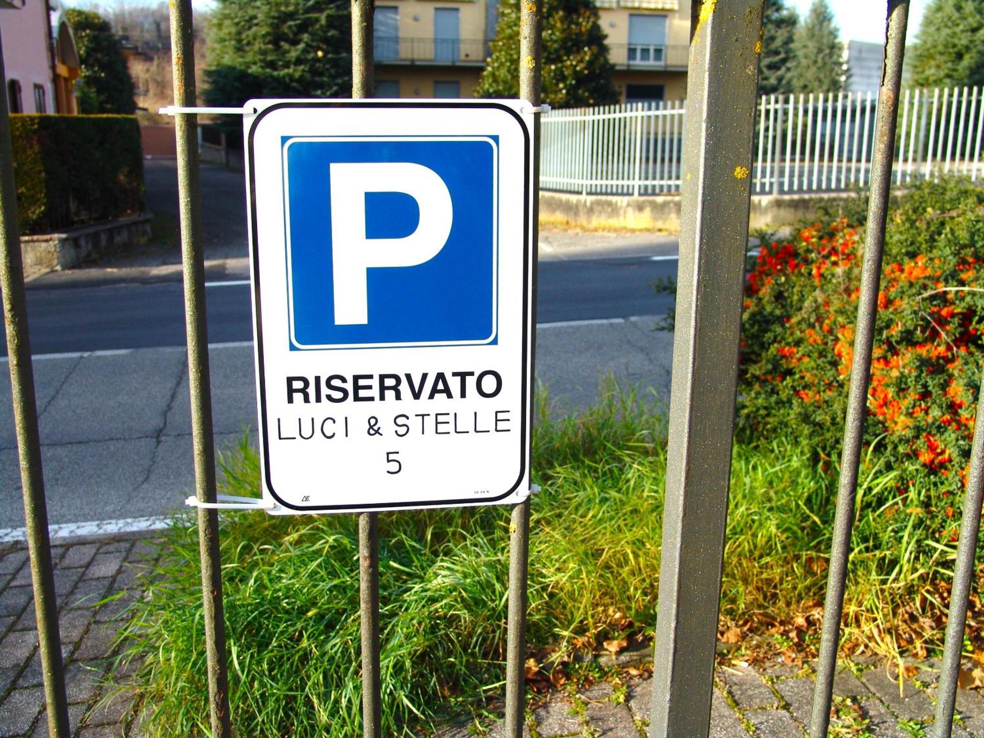 Modern Apartment Luci & Stelle Near Lake Como Nibionno Екстериор снимка