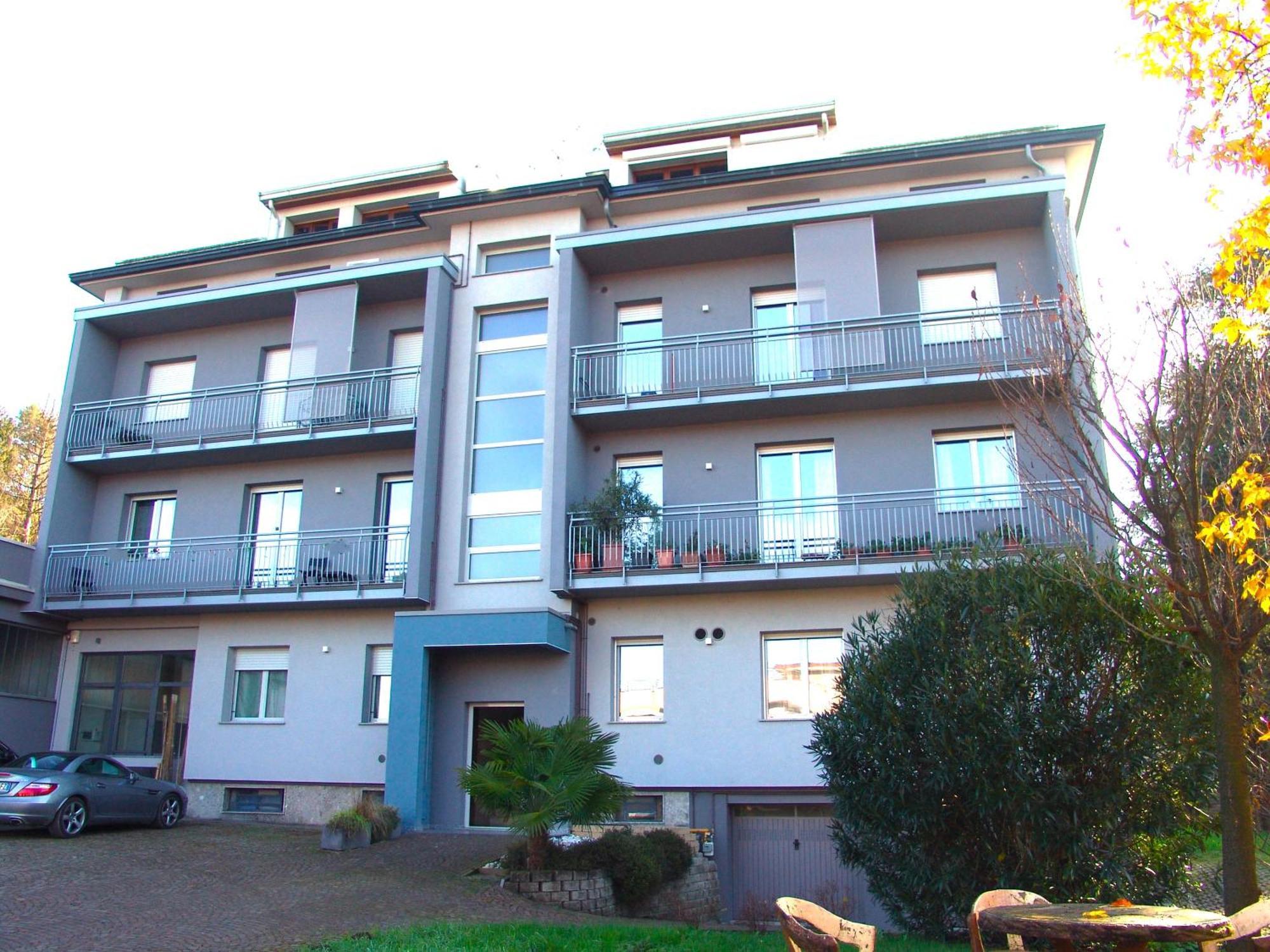 Modern Apartment Luci & Stelle Near Lake Como Nibionno Екстериор снимка
